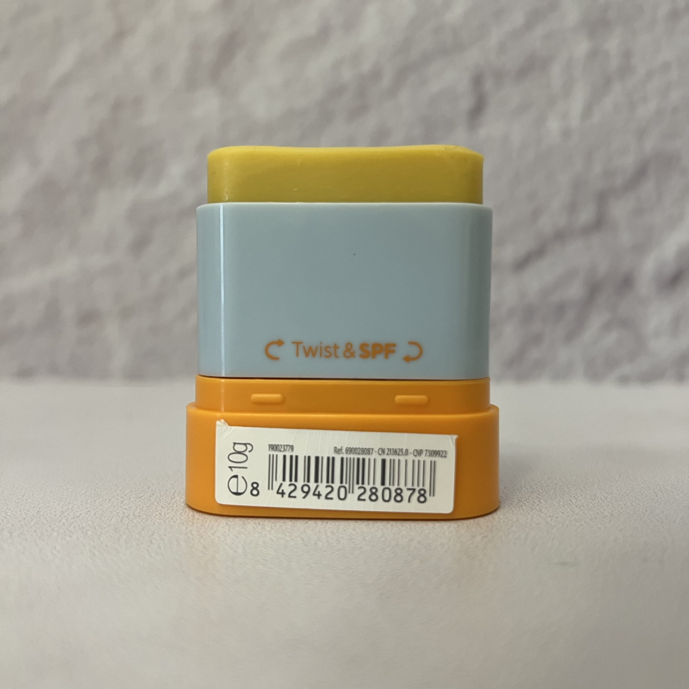 ضدآفتاب ایزدین SPF50