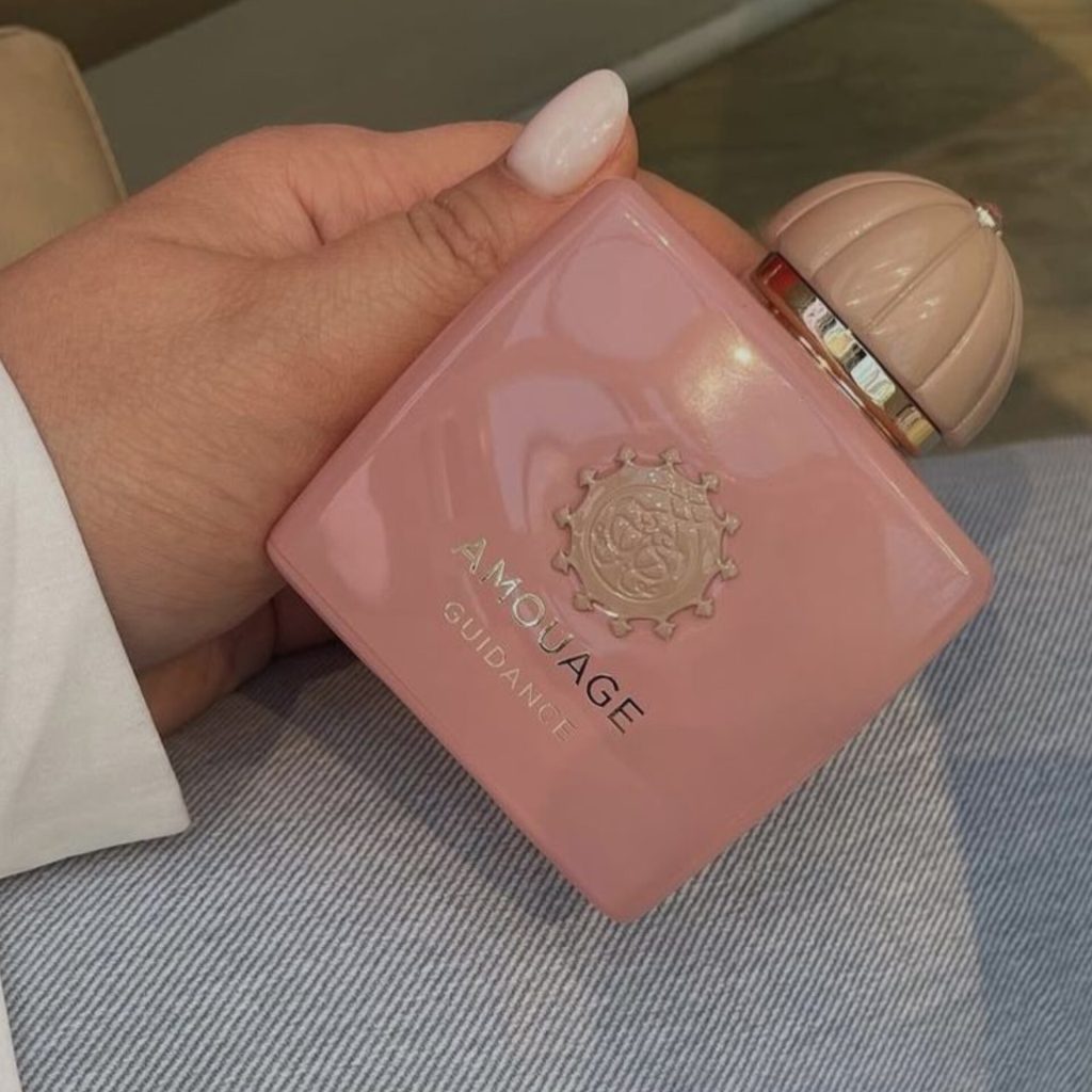 عطر ادکلن آمواج گایدنس