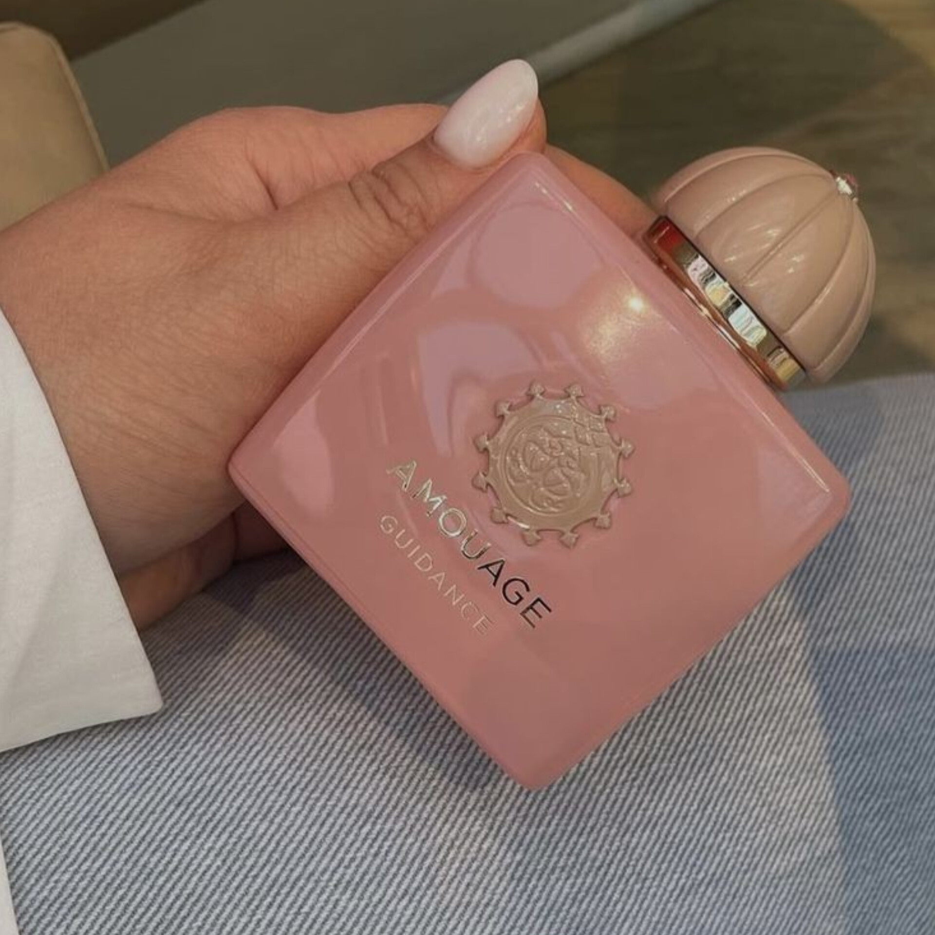 عطر ادکلن آمواج گایدنس